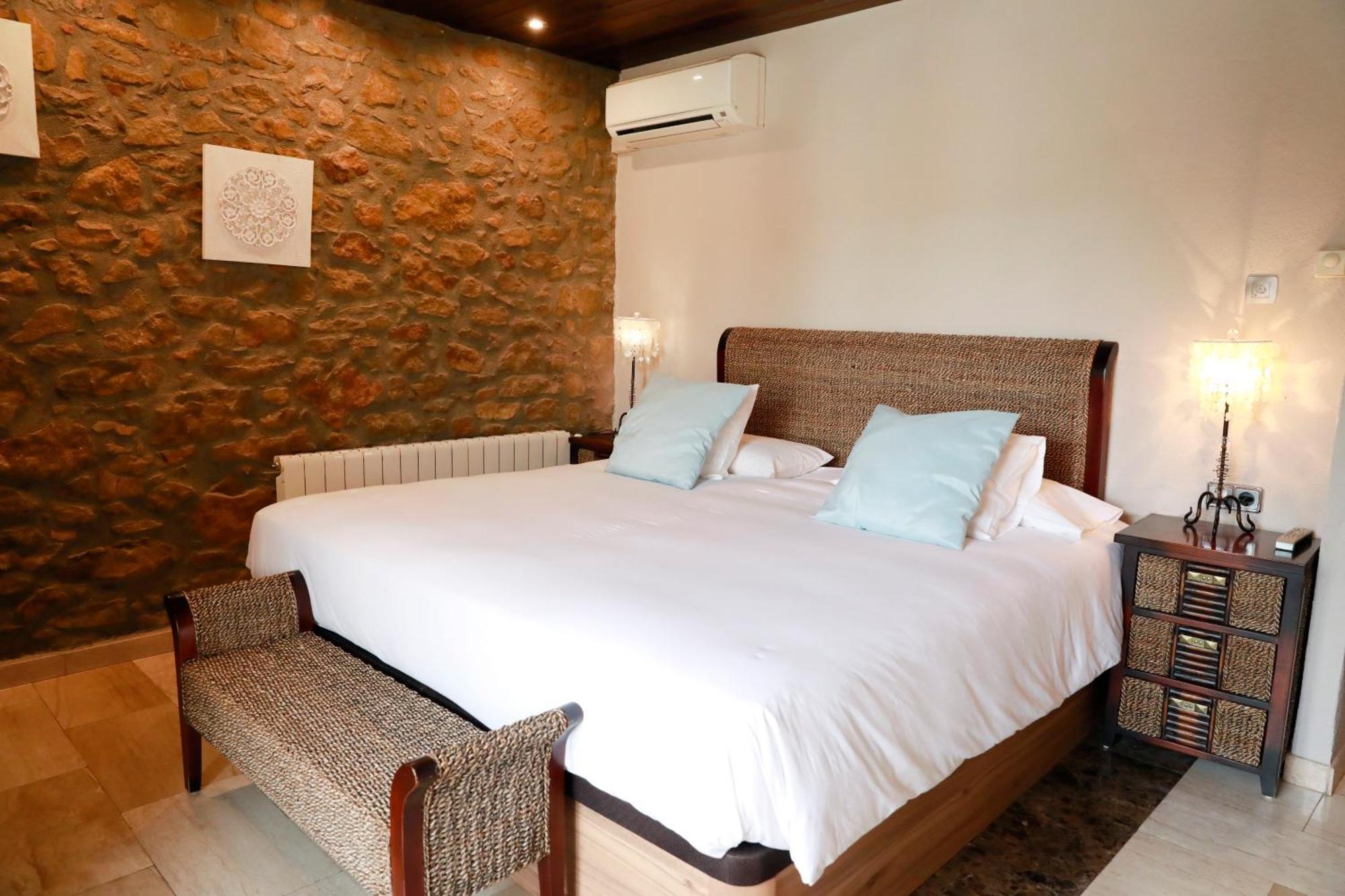 La Violeta Hotel Spa & Chill Out Castelltercol Eksteriør billede